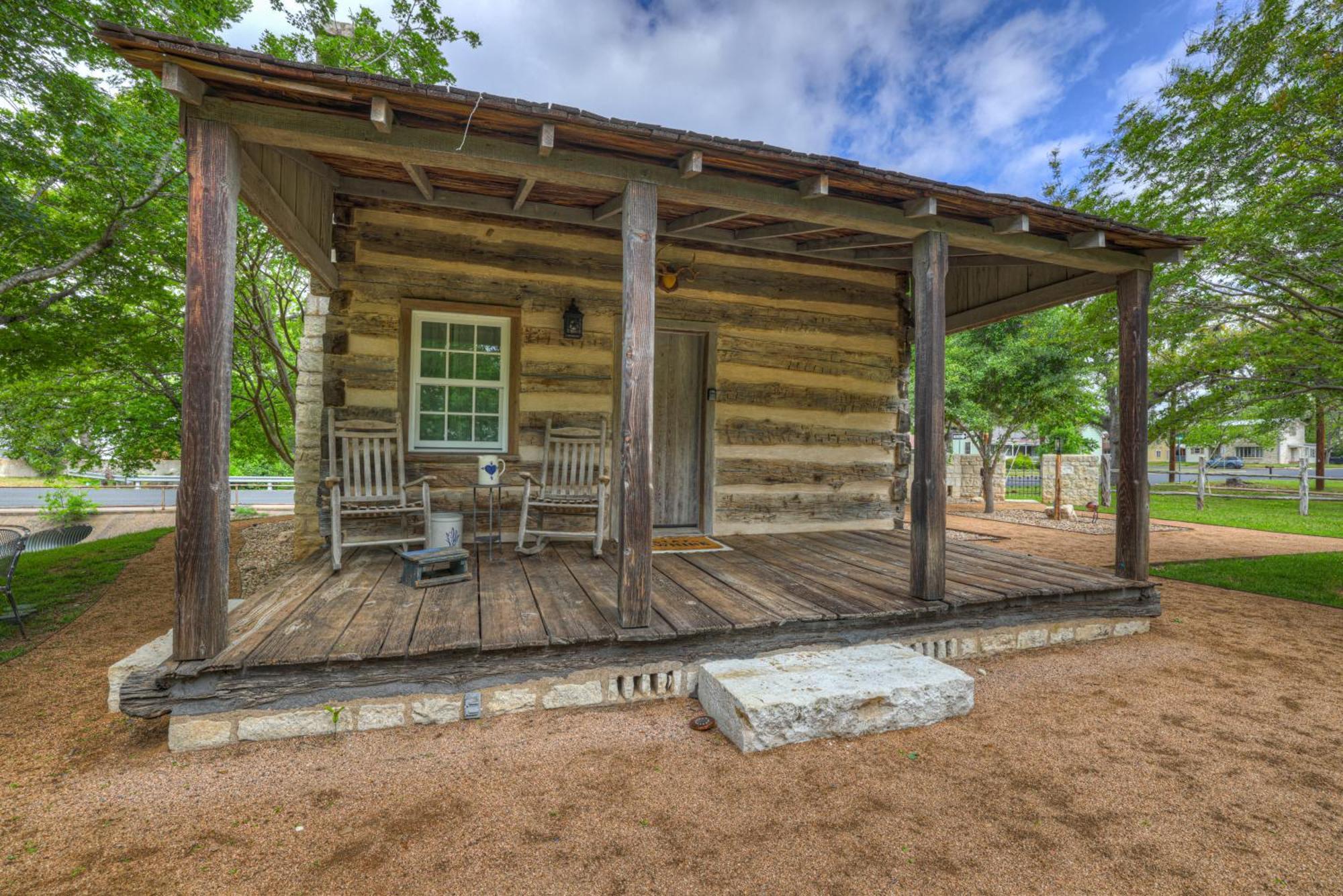 Town Creek Cabin Walk To Main St Villa Fredericksburg Exterior foto