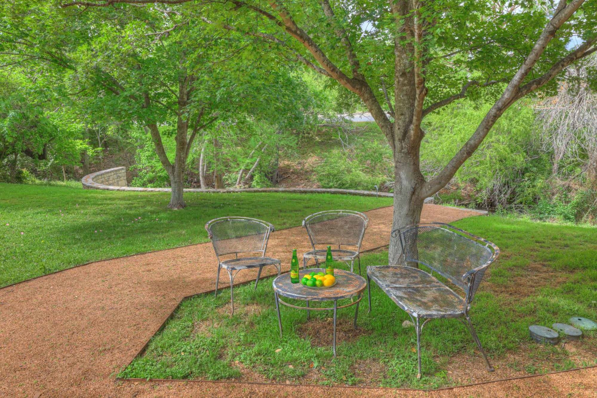 Town Creek Cabin Walk To Main St Villa Fredericksburg Exterior foto